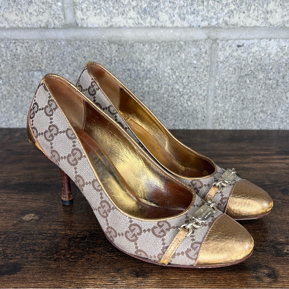 Gucci GG Beige Gold Brown Pumps Heels Size 5 Logo